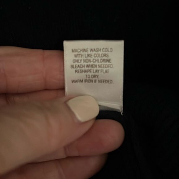 Deep Navy Rod & Ali sweater - Picture 9 of 9